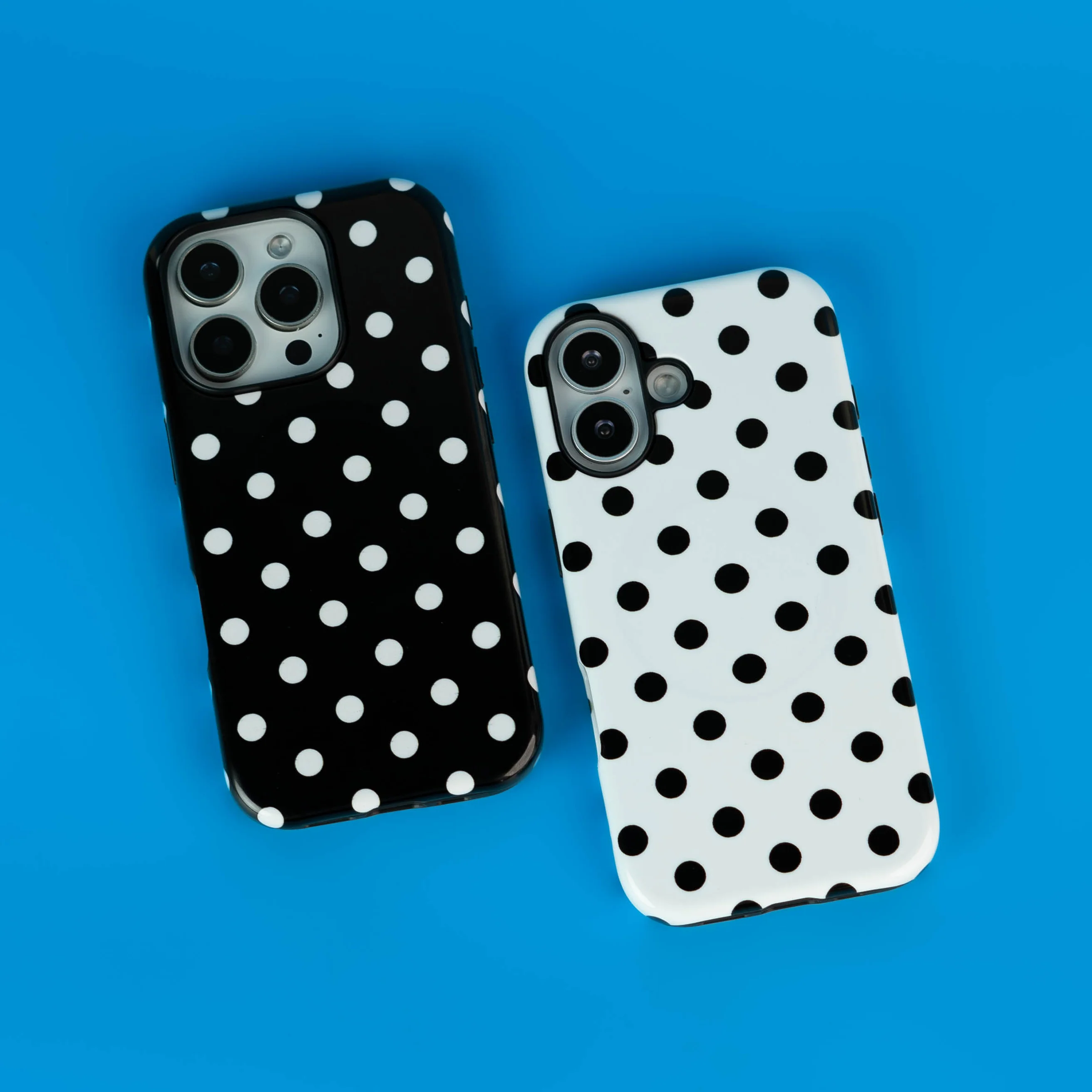 Polka Dot White Magsafe iPhone Case - Image 11